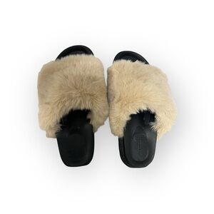 AEROSOLES Women's Black and Cream Faux Fur Slippers
